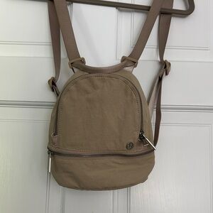Lululemon mini crossbody/backpack